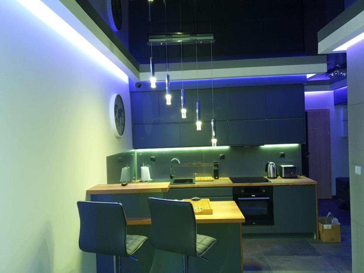 Apartament Skarbowa 1& Parking Leszno  Exterior photo